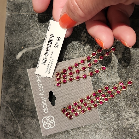 Earrings - Picture 4 of 4